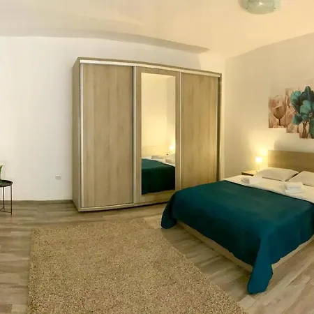 Long House Apartment Brasov