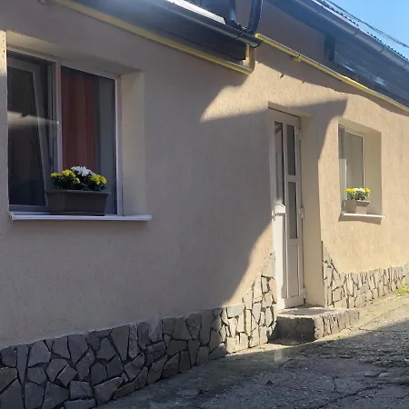 Long House Apartment *